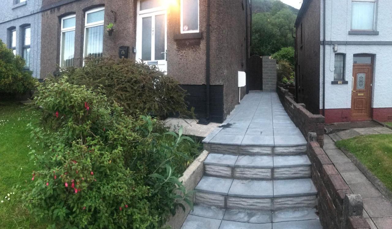 Mountain View Aberavon Beach, Afan Valley & Margam Park, South Wales Villa Port Talbot Exterior photo